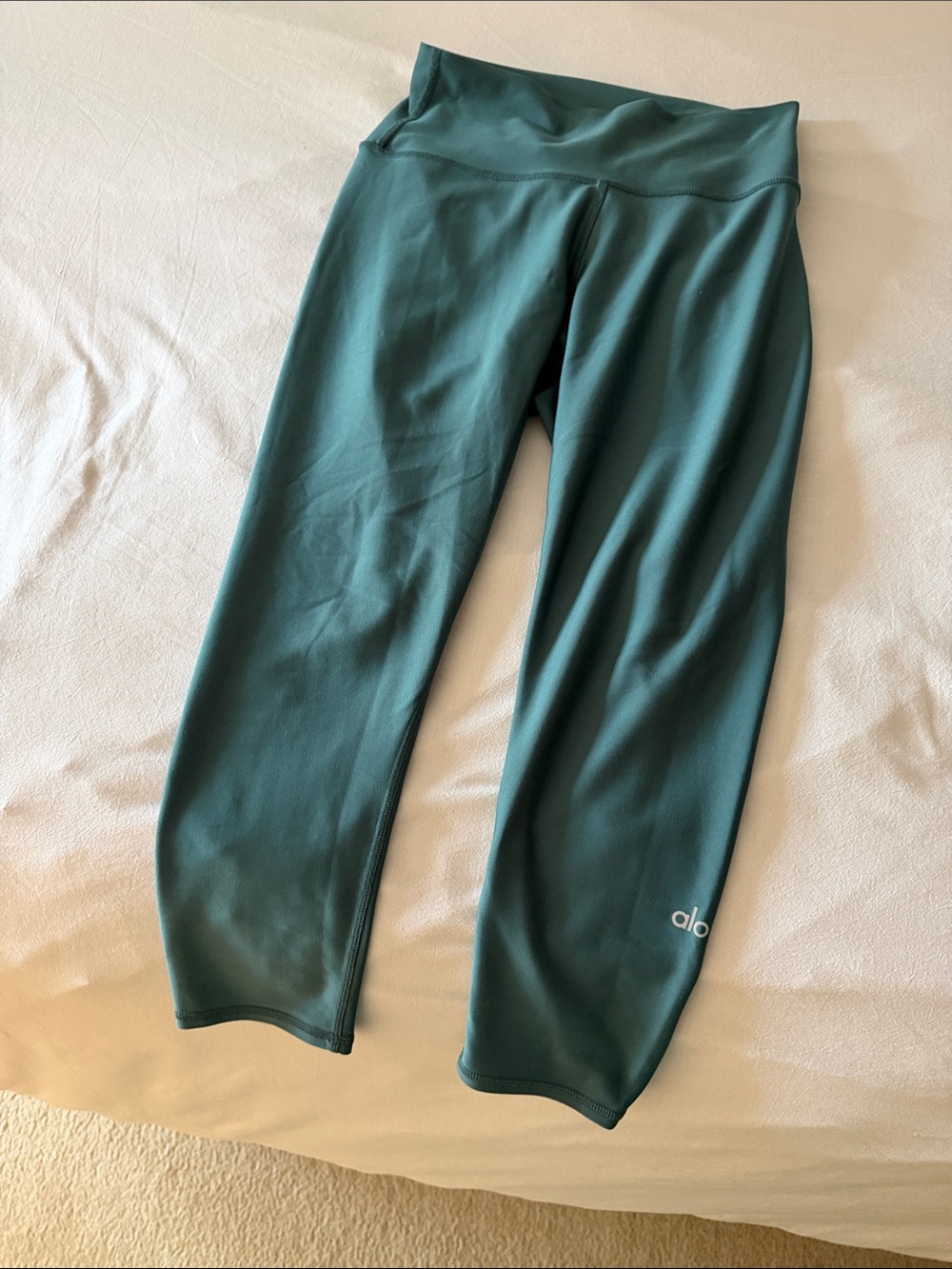 ALO Yoga 7/8 high waisted air lift leggings in Teal blue size large